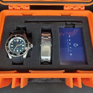 Nautis Automatic Dive Watch Limited 048/200 200M Full Set Case New